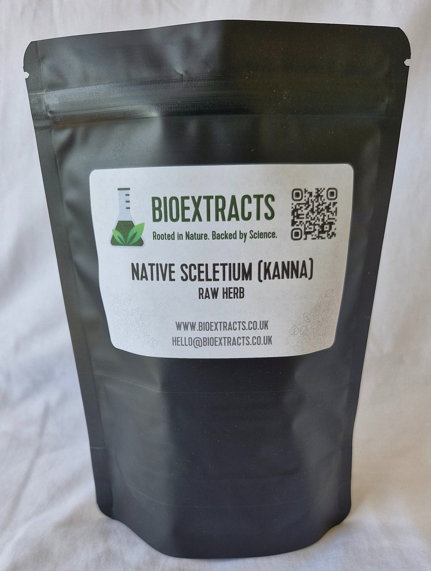 Photo of the Native Raw Herb Sceletium (kanna) packaging.